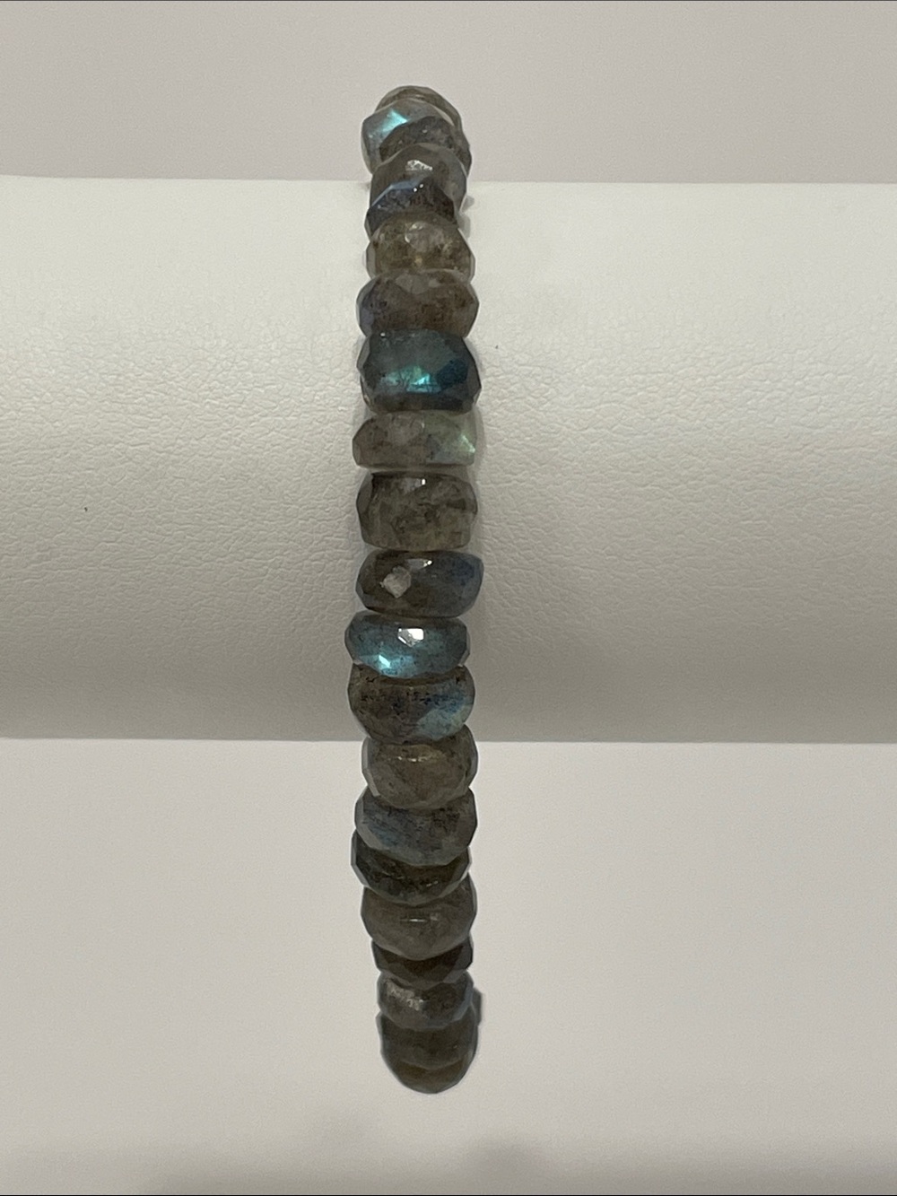 Labradorite Faceted Bead Bracelet - Blue-Gray Shine